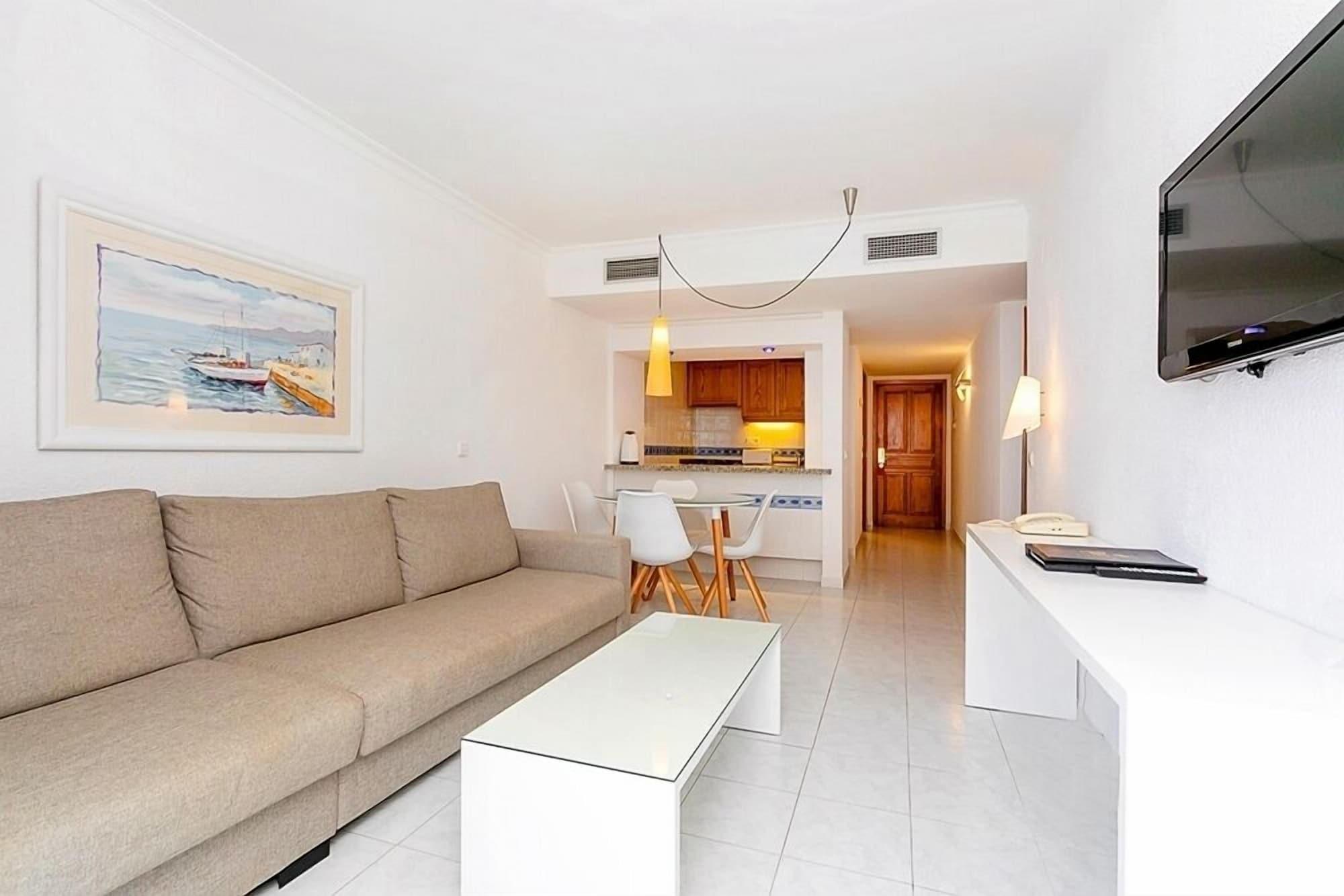 سانتا أيُلاريا ذيس ريو Aparthotel Duquesa Playa المظهر الخارجي الصورة