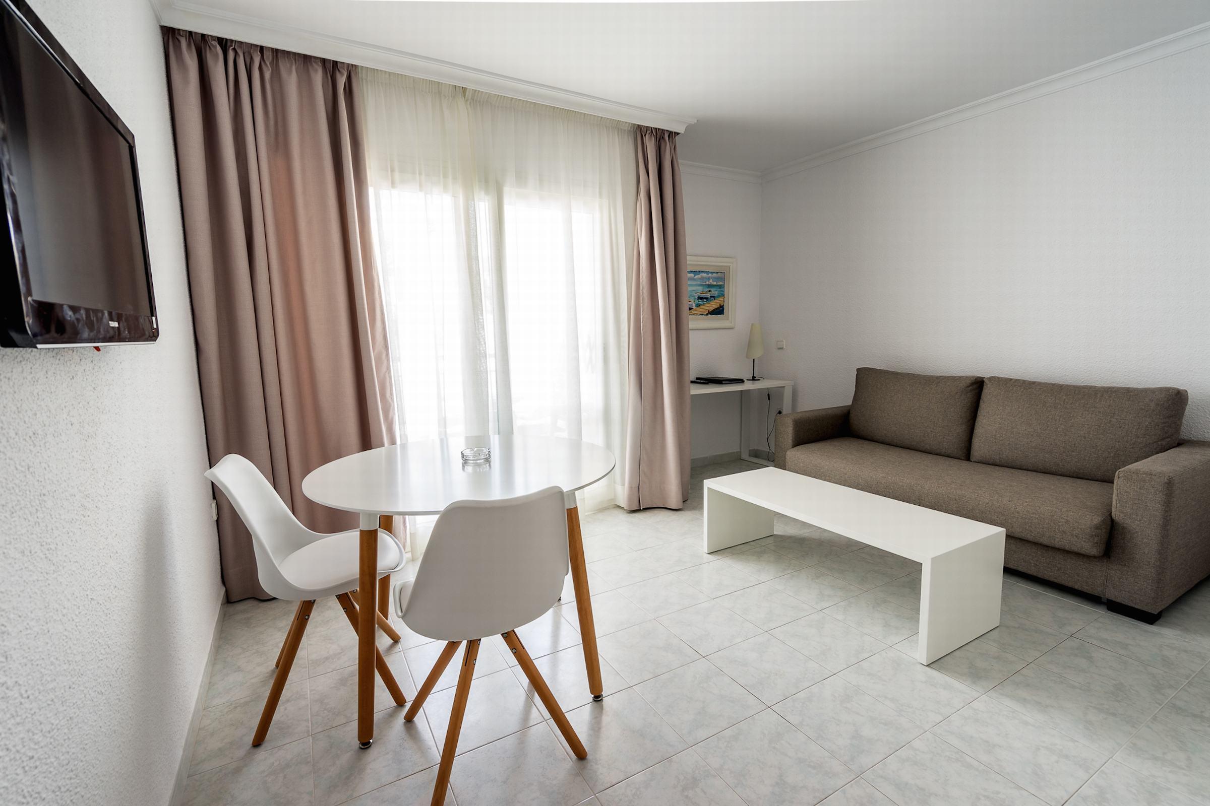 سانتا أيُلاريا ذيس ريو Aparthotel Duquesa Playa المظهر الخارجي الصورة