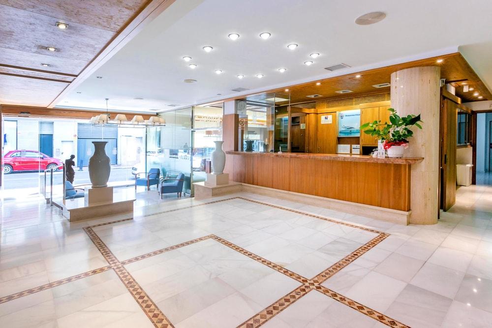 سانتا أيُلاريا ذيس ريو Aparthotel Duquesa Playa المظهر الخارجي الصورة