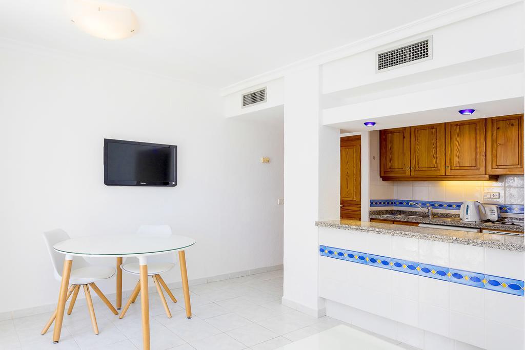 سانتا أيُلاريا ذيس ريو Aparthotel Duquesa Playa المظهر الخارجي الصورة